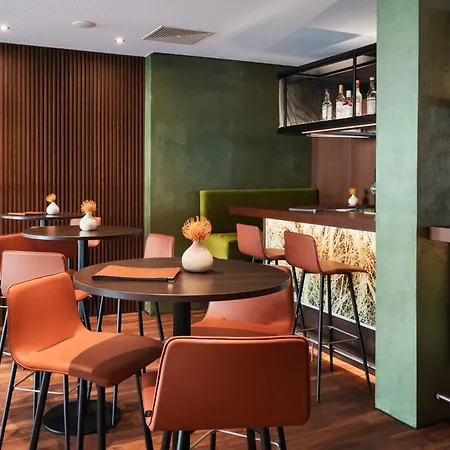 Alphotel Готель