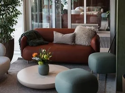 アルプホテル 4*