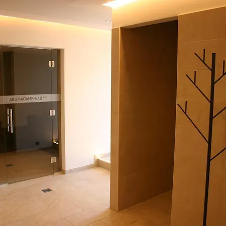 Alphotel Hotel 4*