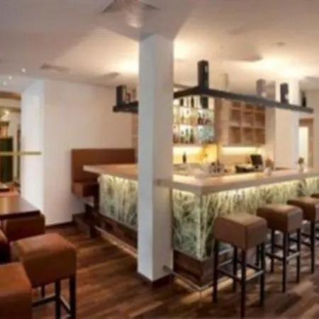 Otel Alphotel