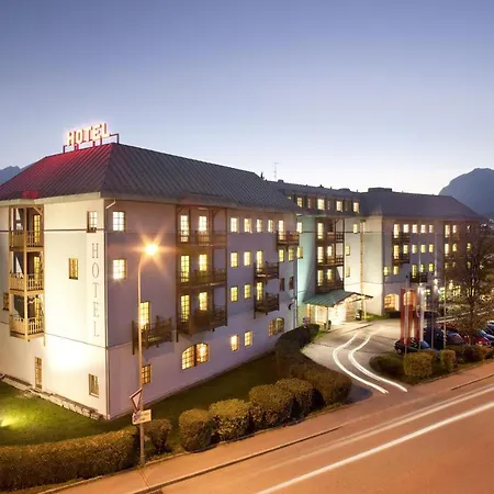 Alphotel Готель Інсбрук