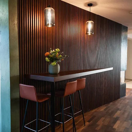 Alphotel