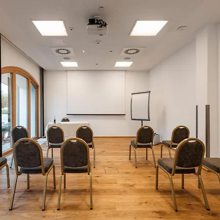 Alphotel 4* Инсбрук