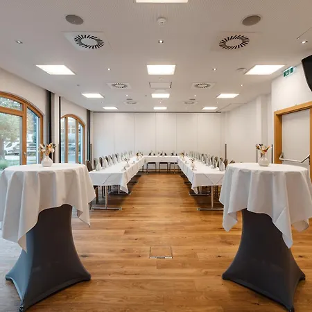 Hotel Holiday Inn Innsbruck By Ihg