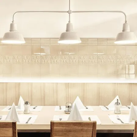 Hotel By Ihg 4*