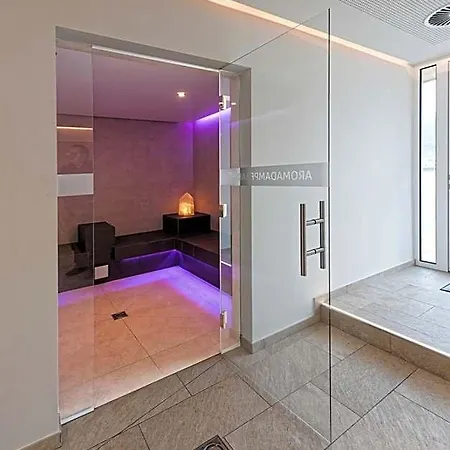 By Ihg 4* Інсбрук