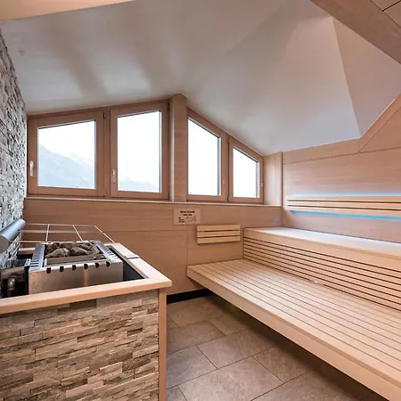 فندق ألبهوتيل انسبروك 4*