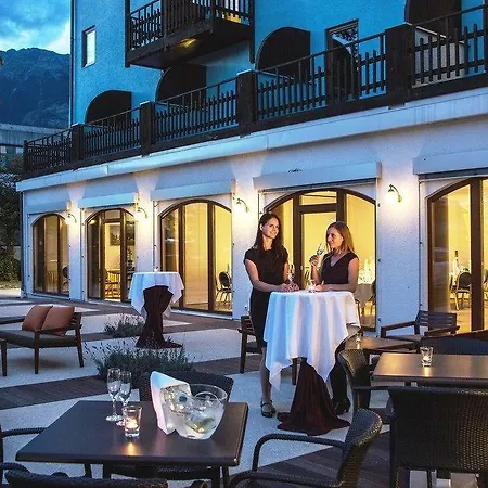 Alphotel 4*