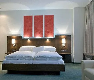 Alphotel Отель