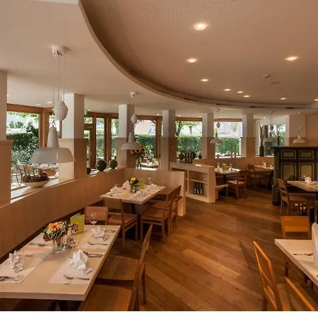 Alphotel מלון אינסברוק