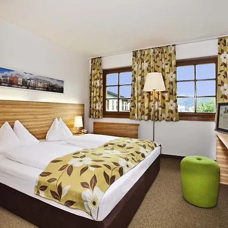 ألبهوتيل انسبروك