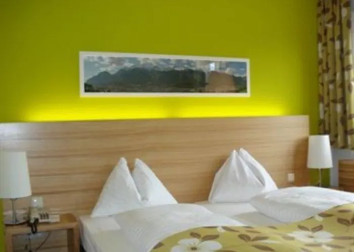 Отель Alphotel Инсбрук
