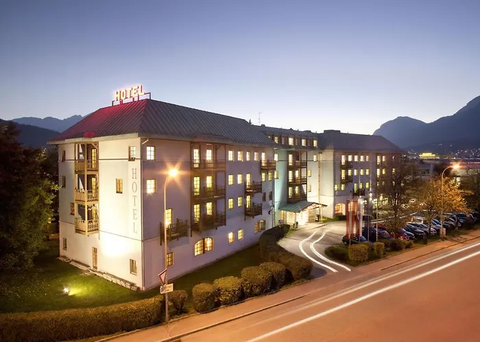 Alphotel Отель Инсбрук